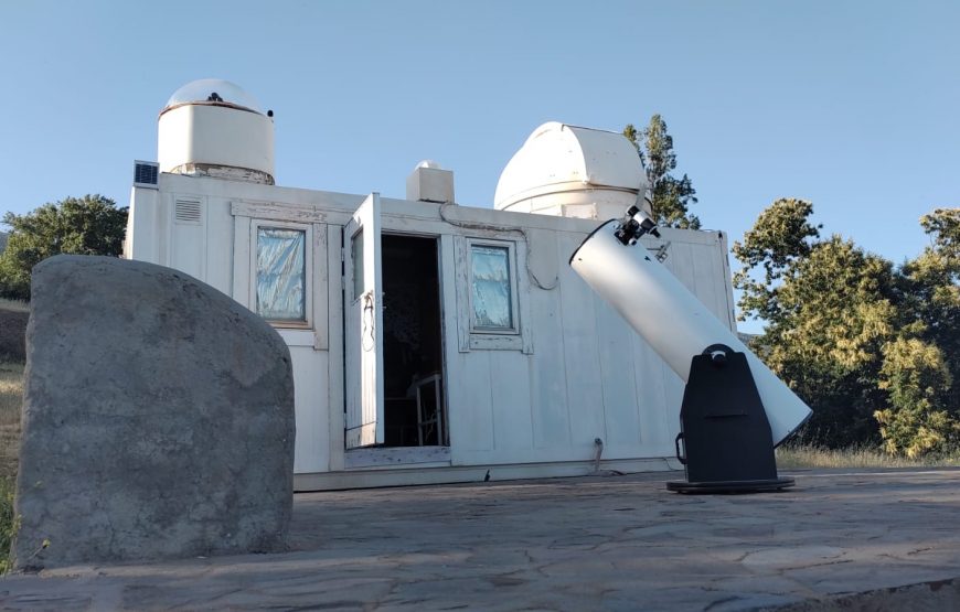 Sesión de observación astronómica en Capilerilla